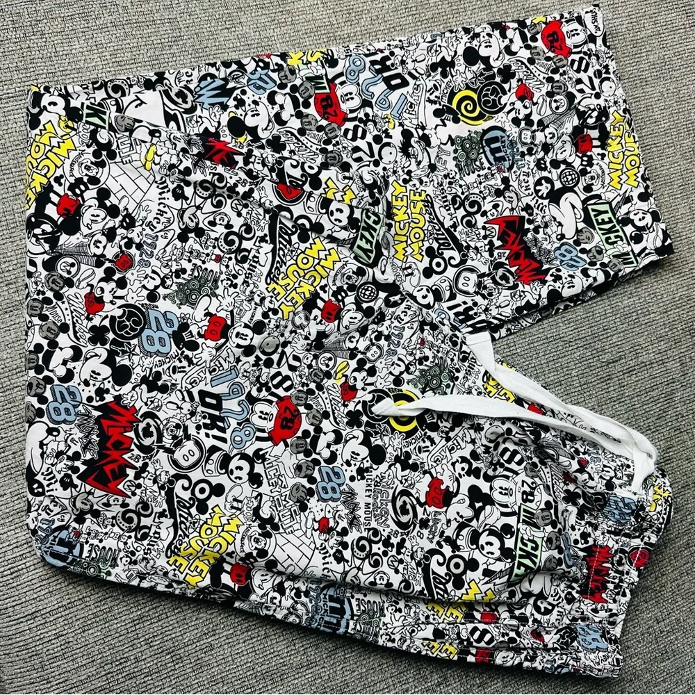 Disney Parks Official‎ Lounge Pants - Mickey Mouse Through The Years Size XL.C21 - Picture 9 of 12